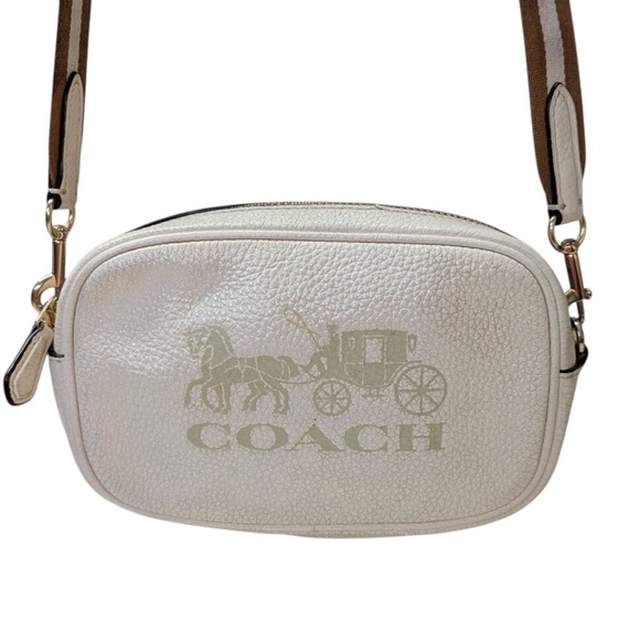 ✨💎COACH💎✨ BUM BAG/CROSSBODY IN CREAM PEBBLED LEATHER W/TWO STRAPS - Picture 3 of 5